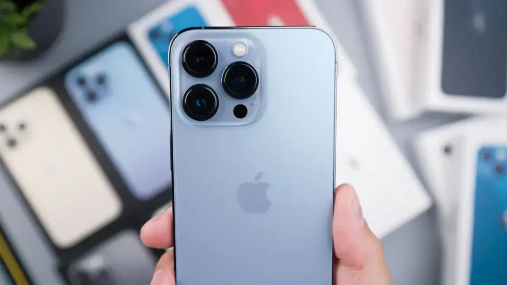 3 Aparaty iPhone 13 Pro